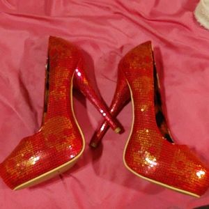 Iron fist pink and orange sequin Digi pumps